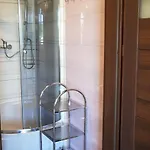 Maja -pokoje - Wakacyjne -basen Podgrzewany -jacuzzi Apartmán *