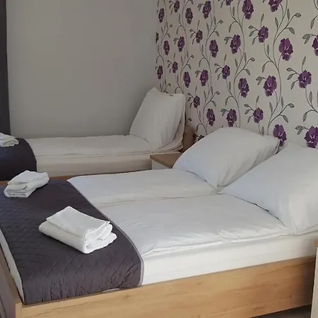 Maja -pokoje - Wakacyjne -basen Podgrzewany -jacuzzi Appartement Łeba