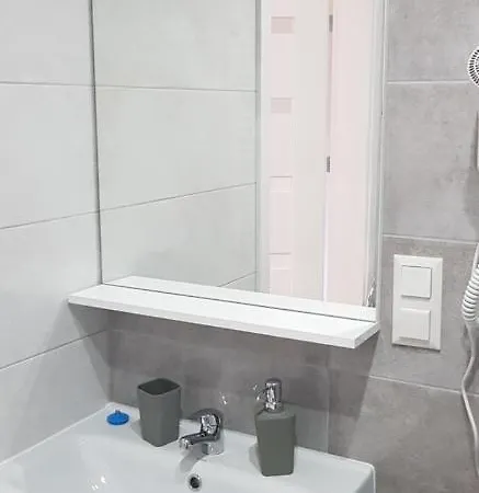 Maja -pokoje - Wakacyjne -basen Podgrzewany -jacuzzi Apartamento