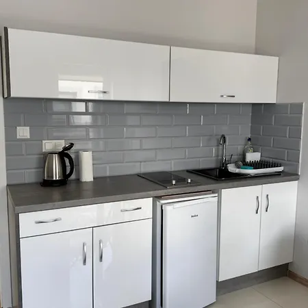 Maja -pokoje - Wakacyjne -basen Podgrzewany -jacuzzi Appartement Łeba