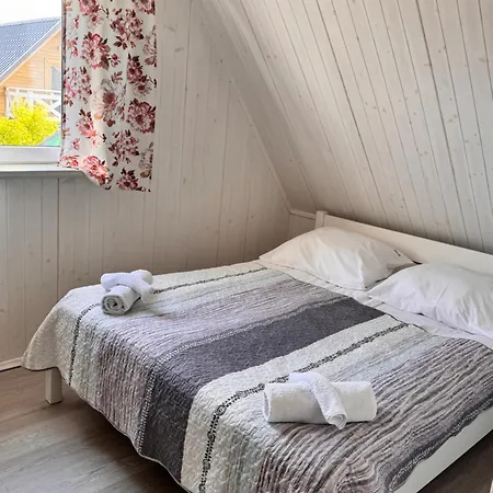 Maja -pokoje - Wakacyjne -basen Podgrzewany -jacuzzi Apartamento