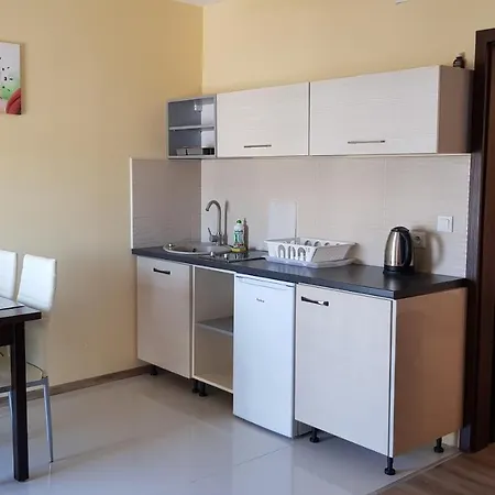 Maja -pokoje - Wakacyjne -basen Podgrzewany -jacuzzi Appartement