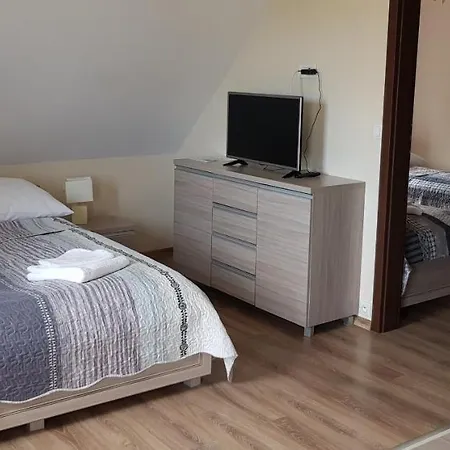 Appartement Maja -pokoje - Wakacyjne -basen Podgrzewany -jacuzzi *