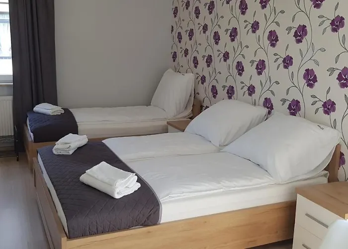 Maja -pokoje - Wakacyjne -basen Podgrzewany -jacuzzi Appartement Łeba