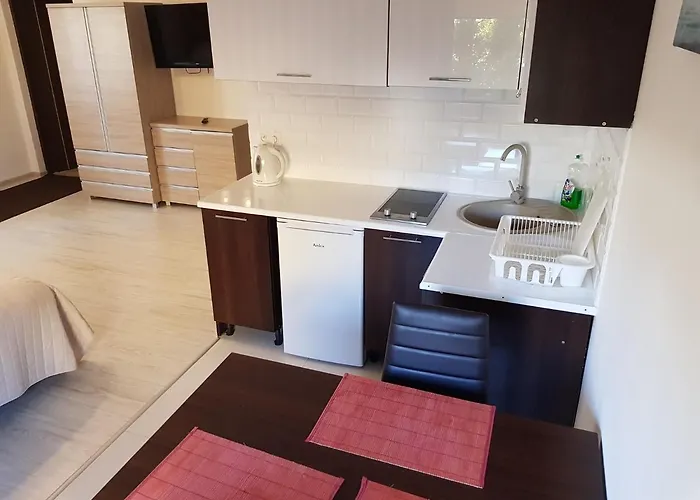 Appartement Maja -pokoje - Wakacyjne -basen Podgrzewany -jacuzzi Łeba