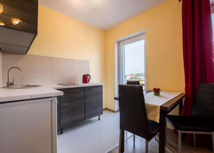 Appartement Maja -pokoje - Wakacyjne -basen Podgrzewany -jacuzzi Łeba