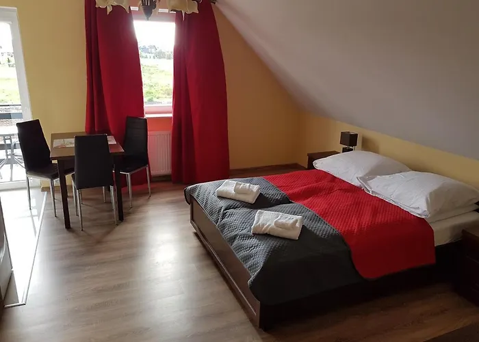 Maja -pokoje - Wakacyjne -basen Podgrzewany -jacuzzi * Łeba