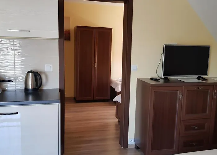 Maja -pokoje - Wakacyjne -basen Podgrzewany -jacuzzi