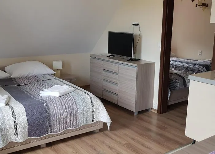 Appartement Maja -pokoje - Wakacyjne -basen Podgrzewany -jacuzzi *