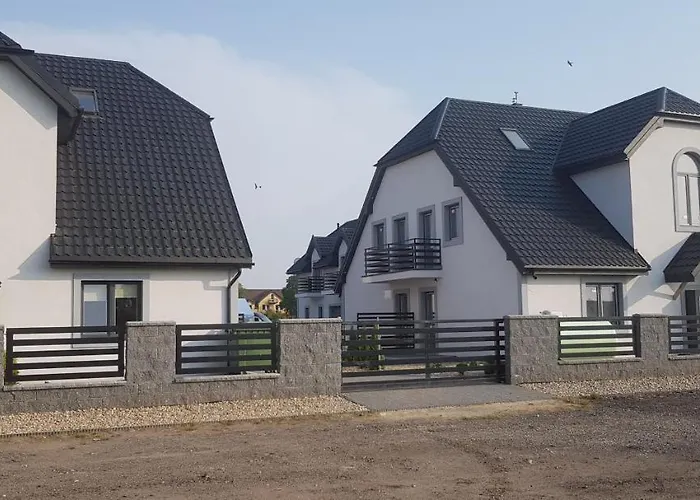 Maja -pokoje - Wakacyjne -basen Podgrzewany -jacuzzi Łeba