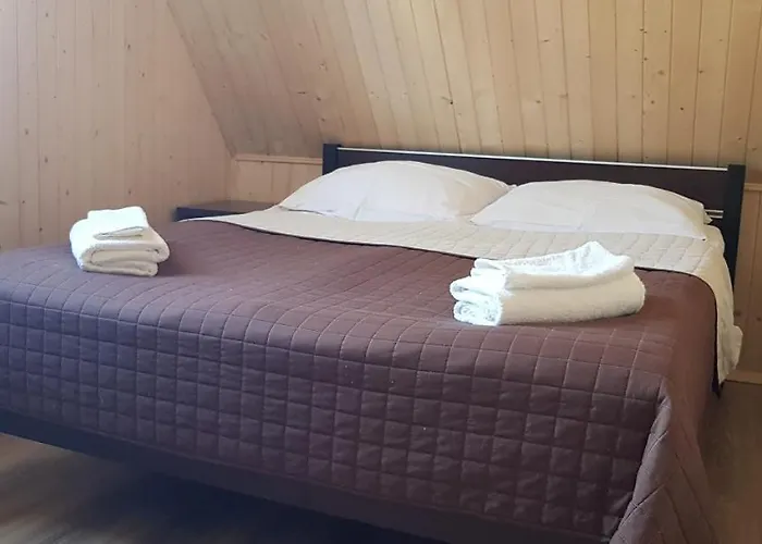 Apartmán Maja -pokoje - Wakacyjne -basen Podgrzewany -jacuzzi Leba